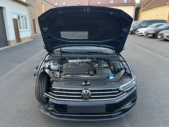 VW PASSAT VARIANT BUSINESS 1.5TSI DSG rv.2024 - 7