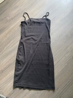 set dívčího oblečení - 7