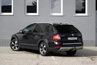 Škoda Octavia Combi SCOUT2.0 TDI DSG 4x4 135kw - 7