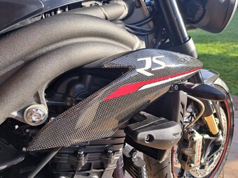 Triumph Speed Triple 1050 RS - 7
