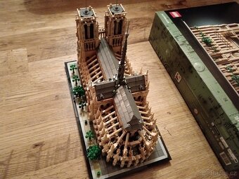 LEGO Notre-Dame v Paříži - 7