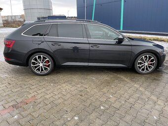 Škoda Superb - 7