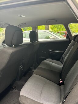 Kia Ceed 1.6 CRDI R.v. 2012 6 Rychlostní manuál ČR - 7