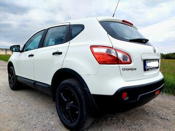 Qashqai 1.6 benzín ČR 2013 - 7