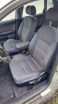 AUDI A3 8P 1.6i 74kw automat - 7