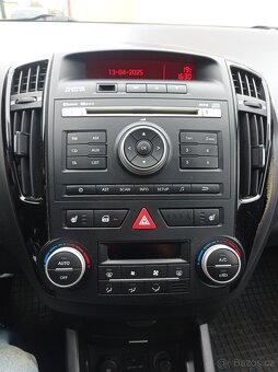 Kia Ceed - 7
