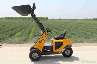 mininakladač K 1030 - 7