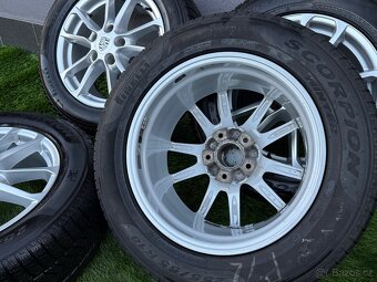 Porsche Cayenne kola - 7