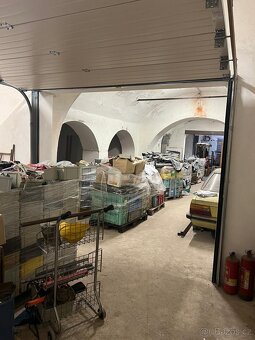 Pronájem skladu, dílny nebo garáží. - 7