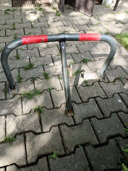 Parkovací zábrana - 7