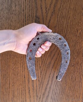 Starožitná historická podkova - 7