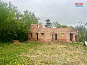 Prodej pozemku k bydlení, 495 m², Zásmuky, ul. Nerudova - 7