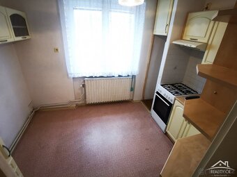 Byt 3+1 zděný, balkon, garáž. Jihlava - 7