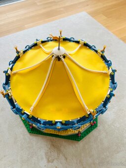 Prodám Lego Creator Kolotoč - 7