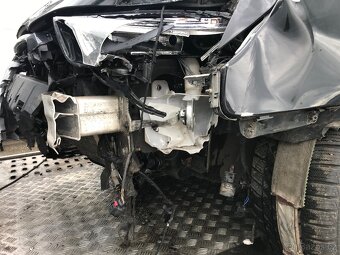Audi a3 2.0tdi 110kw rok 12.2013 manuál - 7