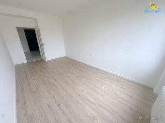 Pronájem bytu 3+kk, 94m2 Kubánské nám. Praha - 7