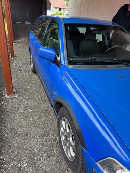 Volvo v40 - 7