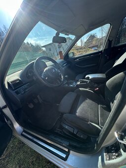 BMW e46 320i 125 kw - 7