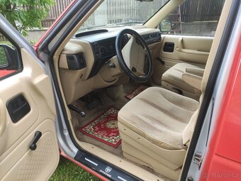 Chrysler Voyager 3,0 V6 - 7