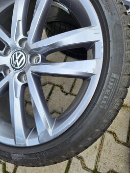 ALU kola Volkswagen 5x112 Zimní 225/40/18 - 7