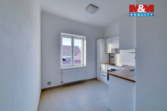 Pronájem bytu 1+1, 34 m², Horní Dvory, Cheb - 7