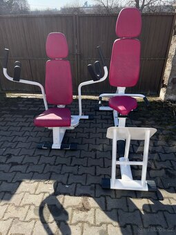 Posilovací stroje 8 ks - 7