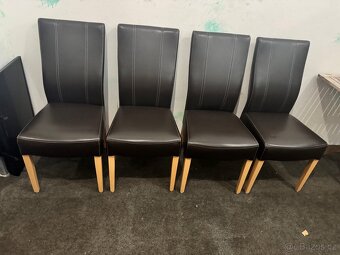 4x hezké pevné kožené jídelní židle - 7