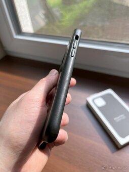 Apple iPhone 11 Pro Leather Case -- originální kožený kryt - 7