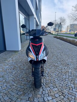 Skútr Aprilia SR 50 - 7