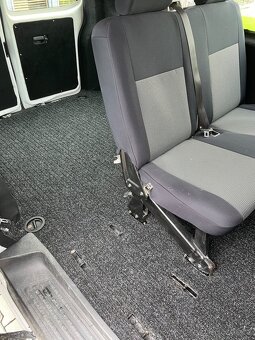 VW Transporter /2,0Tdi/ 2011/75kw/ 1majitel/ CZ/ 6MÍST - 7