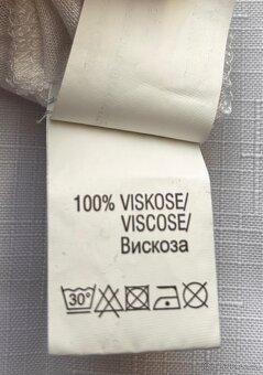 Halenka se vzorem a šňůrkou - 7