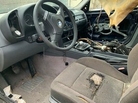 P: Díly BMW e36 318 tds - 7