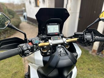HONDA X-ADV 750 - 7