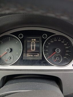 Volkswagen Passat b6, 2.0 Tdi - 7