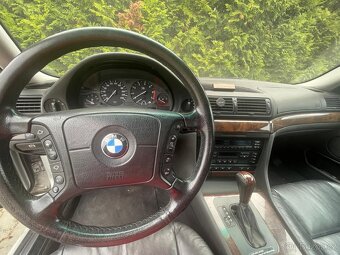 E38 V8 735i automat 1998 zajimavá výbava - 7