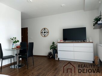Investiční příležitost i útulné bydlení - 2+kk s terasou - 7