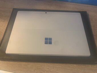 SURFACE PRO 5 s modemem - 7