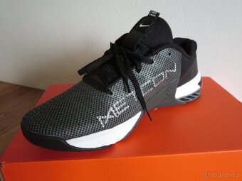 NIKE METCON 8 - pánská velikost 10.5 - EU 44.5 - 7