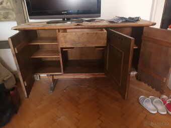 Starožitná lavice a komoda - 7