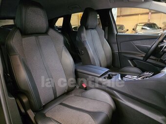 Peugeot 3008 II (2) HYbrid 225 ALLURE PACK E-EAT8 03/2022 - 7