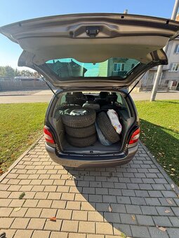 Renault Megane Scenic - 7