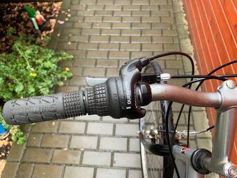 Trekingové kolo Red Fox 27,5” - 7