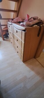 ložnice, postele, skříňky - 7