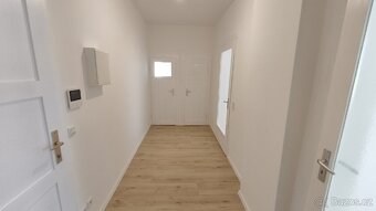 Práce všeho druhu - 7