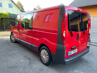 Renault Trafic 6 míst - 7