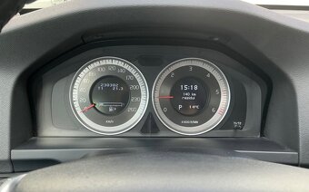 Volvo V60 AWD—D5 2.4 158kw—Summum—2013–automat—KŮŽE— - 7