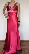 Saténové červené plesové šaty vel. S M - 7