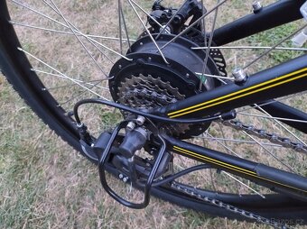 2x elektrokolo EasyBike - 7