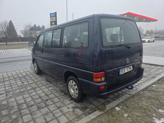 Volkswagen Caravelle - 7