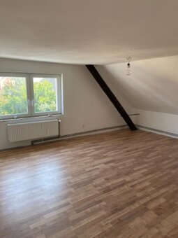 Pronájem domu v Drozdově 6+1 - 7